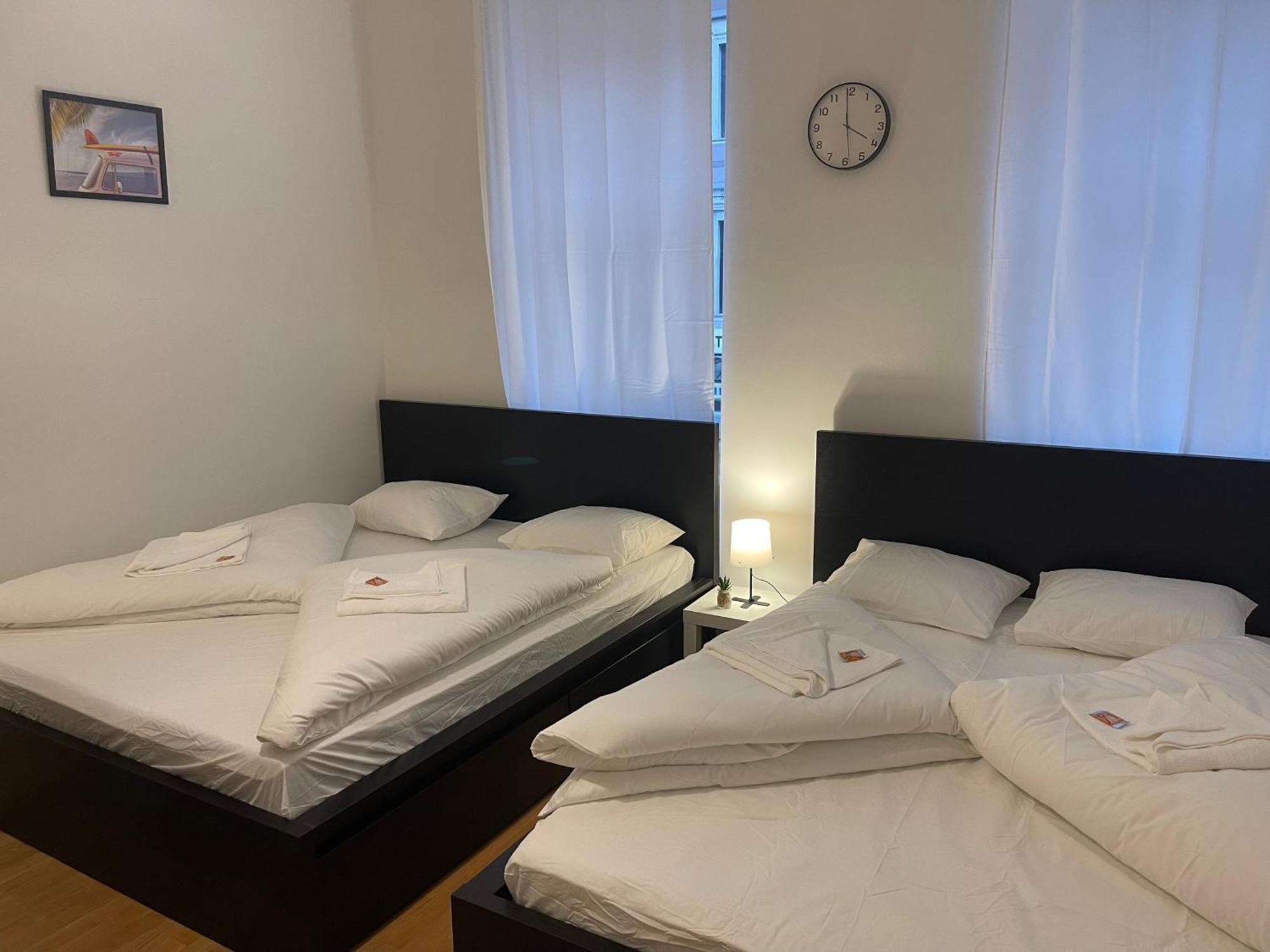 Cozy-5-Person Apartment In Vienna 5 Viena Exterior foto